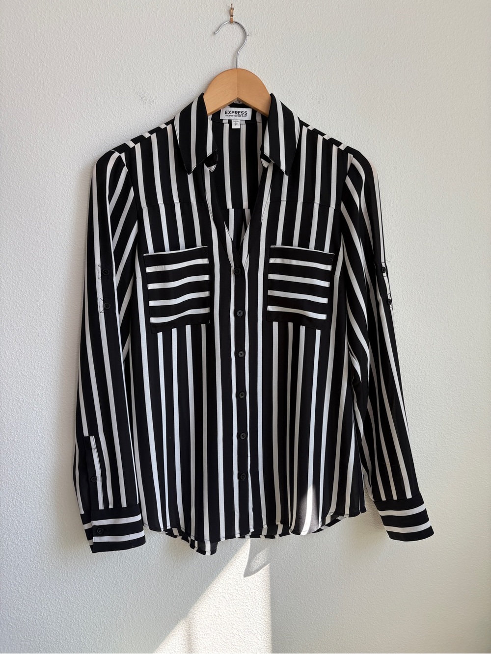 Express The Portofino Shirt Black White Striped Roll Tab Sleeve Button Down S